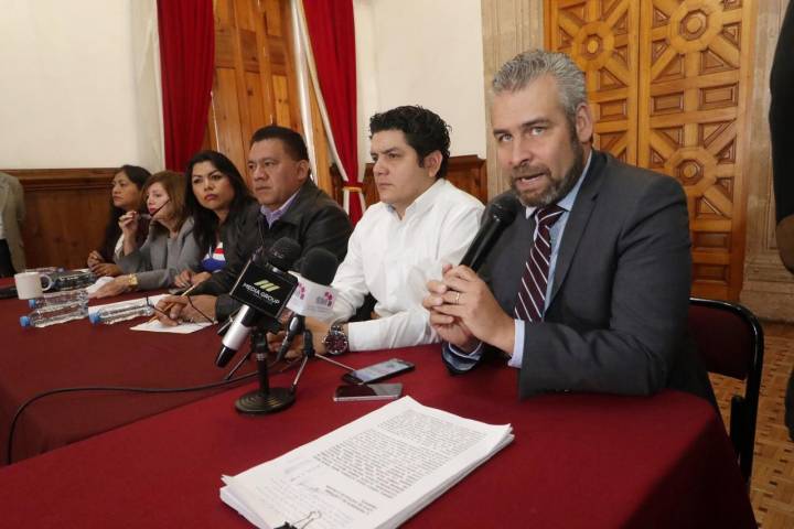 Morena y PT convocan al Gobernador a lograr acuerdo para cancelar impuestos
