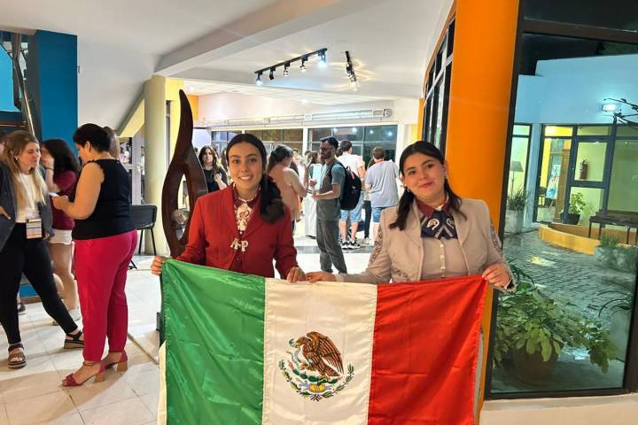Ganaron estudiantes del Cecytem 74 medallas en 2024