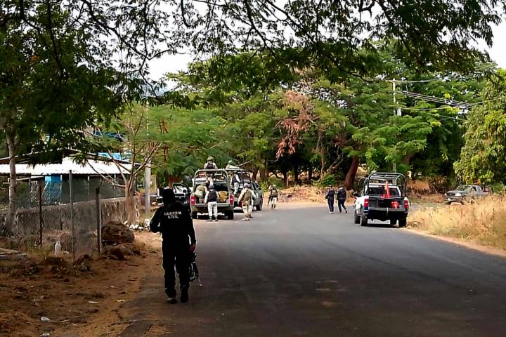 Balacera entre delincuentes moviliza a las autoridades en Parácuaro