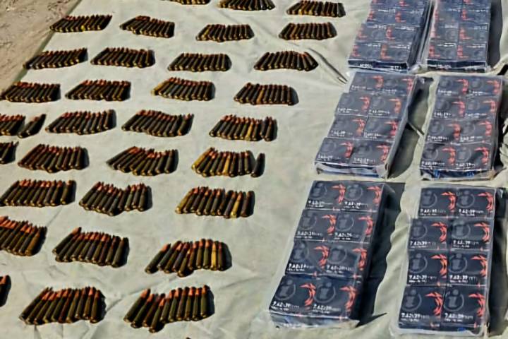 Aseguran armas largas y cartuchos en Santa Ana Amatlán