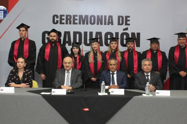 Michoacán cuenta con 6 nuevos especialistas en áreas de la construcción.