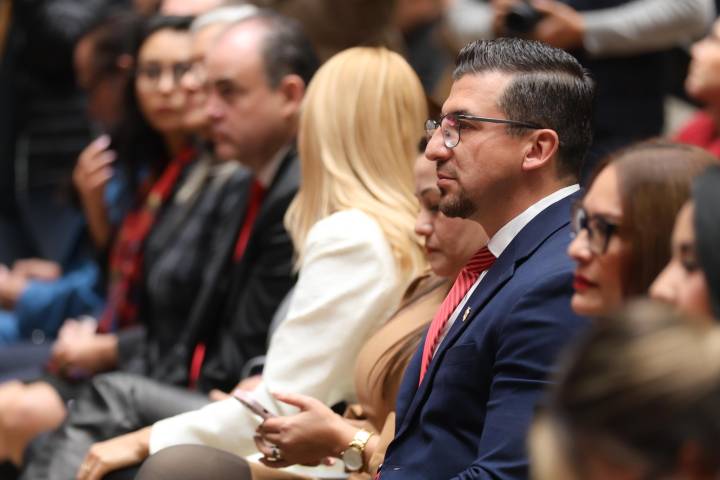 Con presupuesto suficiente y creciente, la UMSNH impactará socialmente a Michoacán: Toño Mendoza
