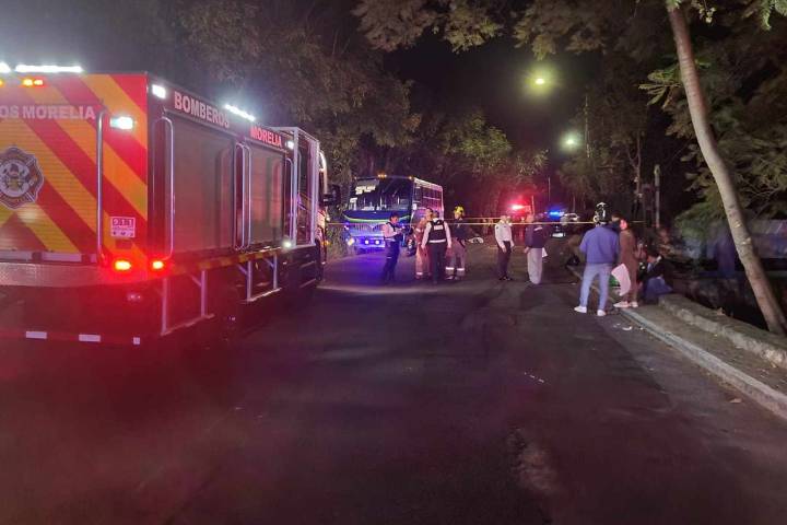Comerciante, el motorista atropellado por camión de pasajeros al sur de Morelia
