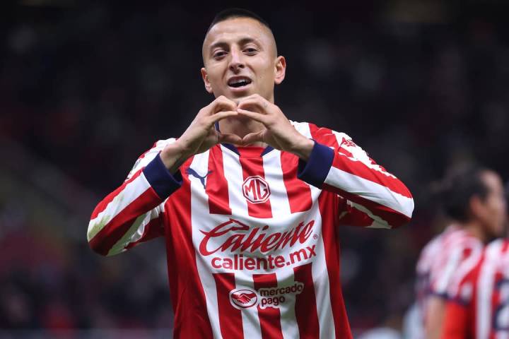 Chivas arranca con triunfo el CL25