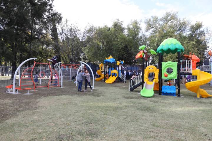La UMSNH es propiedad de todas y todos; Yarabí Ávila inaugura el parque infantil "El Crisol" en CU
