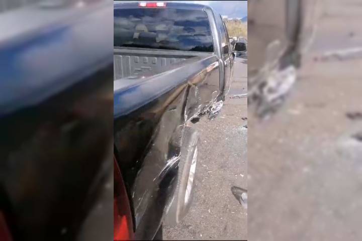 Se registra choque entre camioneta y 2 taxis en la Morelia-Quiroga
