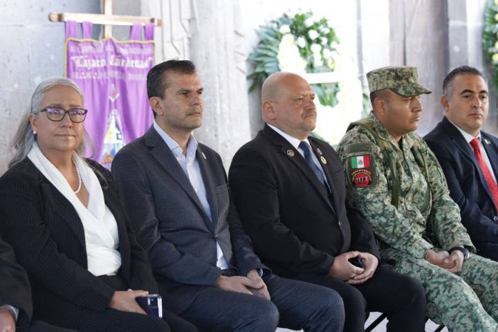 Rechazo a la destrucción de instituciones: Román Rosales