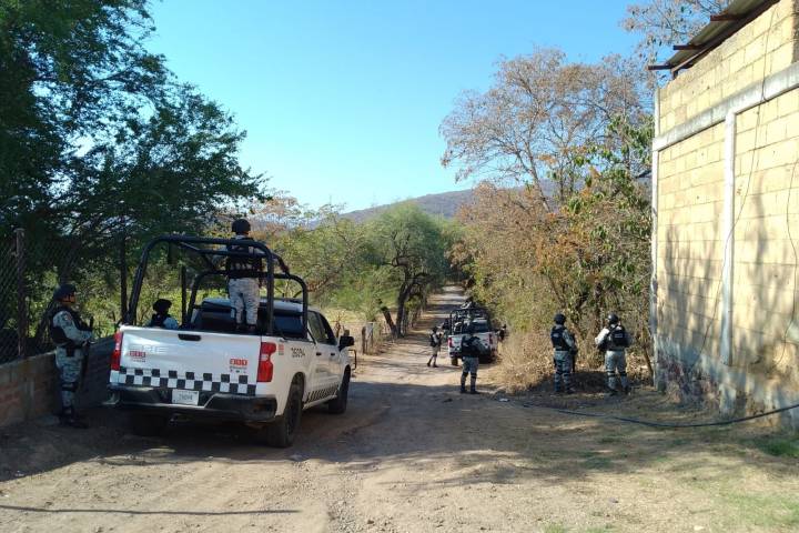 Militares inhabilitan taller de elaboración de explosivos, en el Mirador