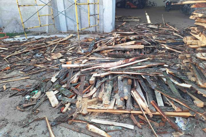 En Maravatío, catea FGE almacén de producto forestal relacionado en delitos contra el ambiente