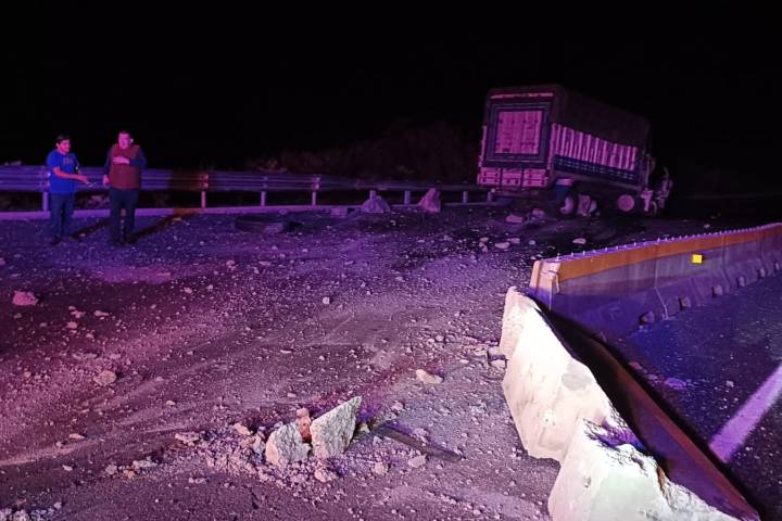 Se registran dos accidentes con camiones de carga involucrados