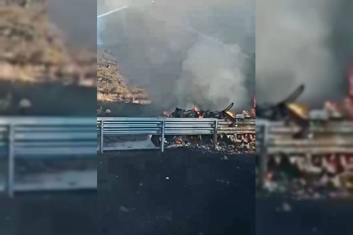 Arde tractocamión en el municipio de Zinapécuaro