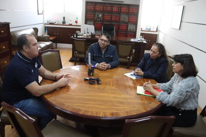 Personal del ISSSTE se capacitará en derechos humanos