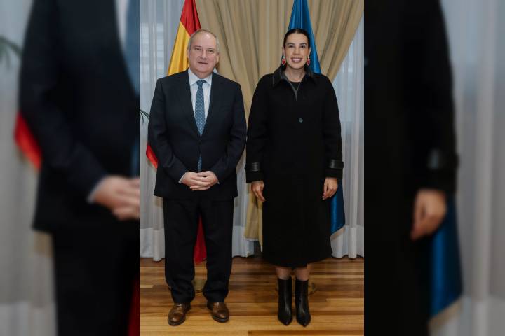 En Fitur 2025, secretaria de Turismo de México y su homólogo de España acuerdan estrechar lazos de cooperación