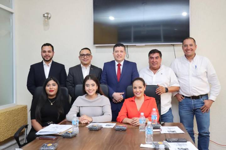 Vicente Gómez participa en reuniones de gestión para beneficio del Distrito XIX