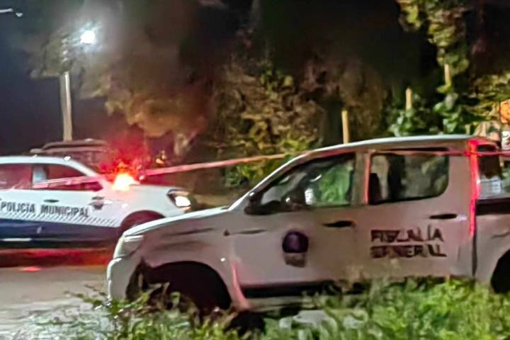 Ocupante de camioneta es asesinado a balazos en el municipio de Tacámbaro