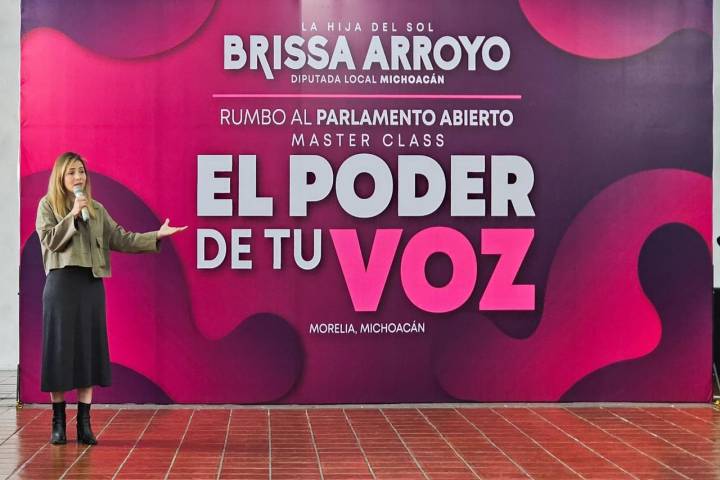 Rumbo al Parlamento Abierto, organiza Brissa Arroyo el taller El Poder de tu voz
