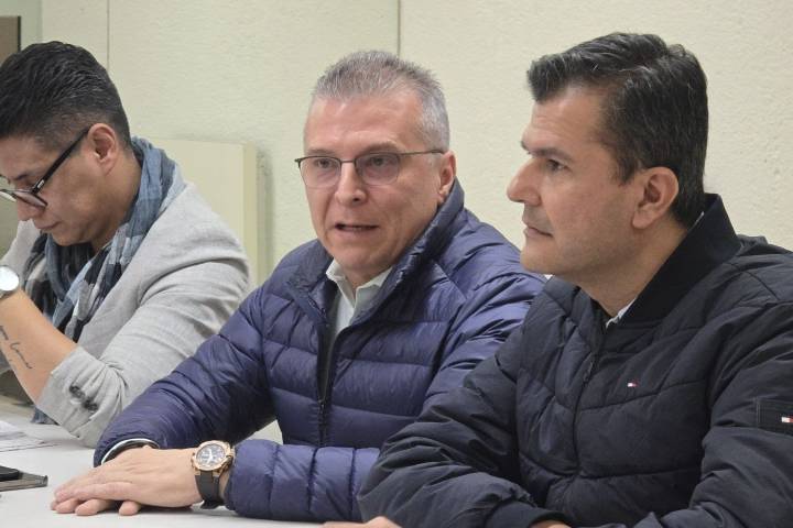 Atienden autoridades federales y estatales a normalistas de cara al ingreso al servicio docente 2025