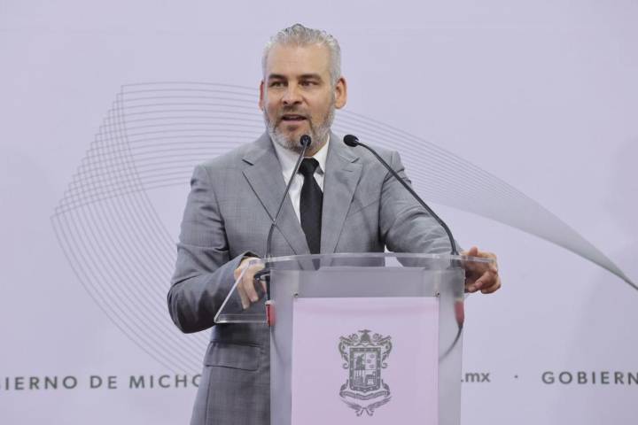 Municipios deberán cumplir reglas para acceder al Fortapaz: Bedolla