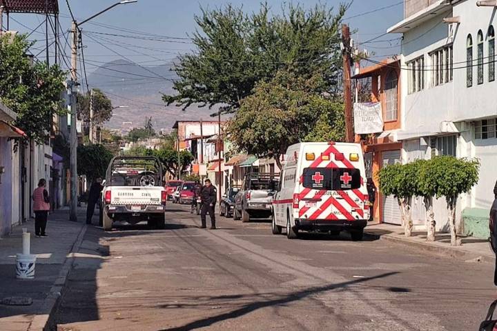Adulto mayor muere sufrir caída en domicilio de la colonia Prados Verdes