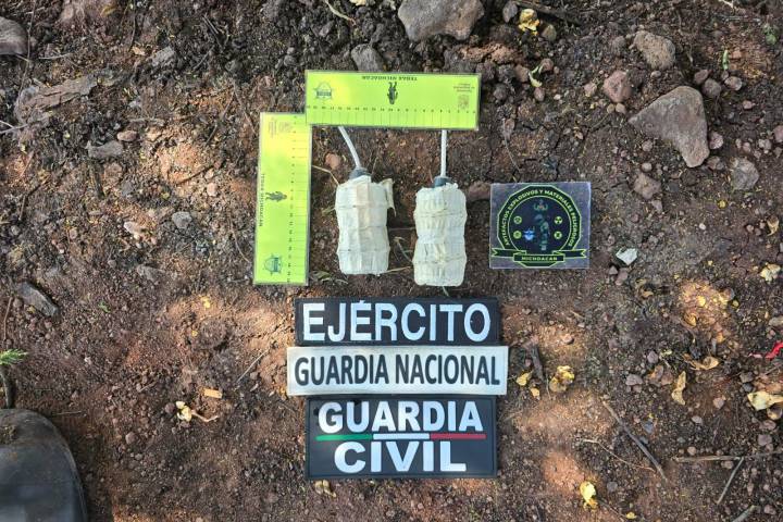En tareas interinstitucionales desactivan 2 artefactos explosivos en Apatzingán: SSP