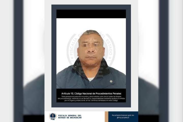 FGE detiene a 2 mandos policiales de Tuxpan, presuntos homicidas de un albañil