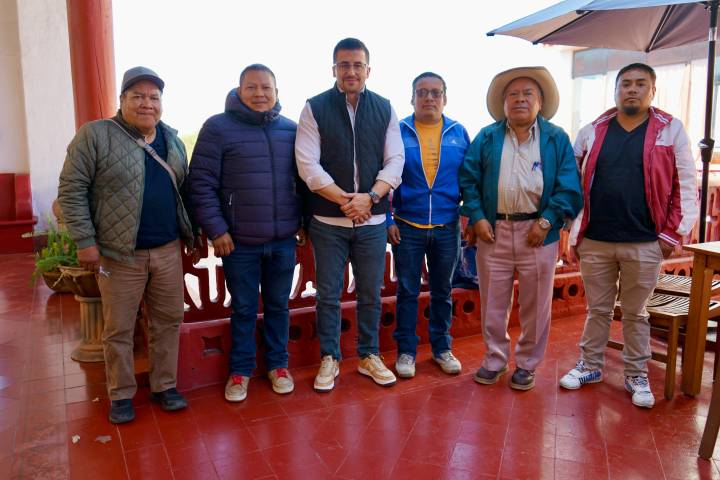 Toño Mendoza refuerza compromisos para la conservación del Lago de Pátzcuaro