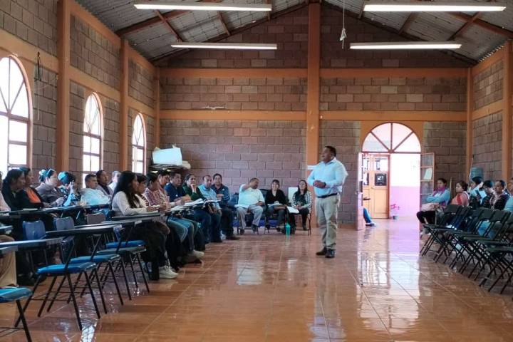 Lleva CJIM Zamora capacitación en materia de Eliminación de la Violencia contra las Mujeres al Consejo Comunal Purépecha de Carapan