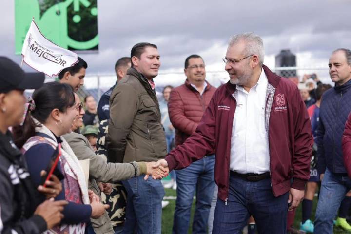 Inversión histórica de 94 mdp en deporte y prevención del delito en 41 municipios: Bedolla