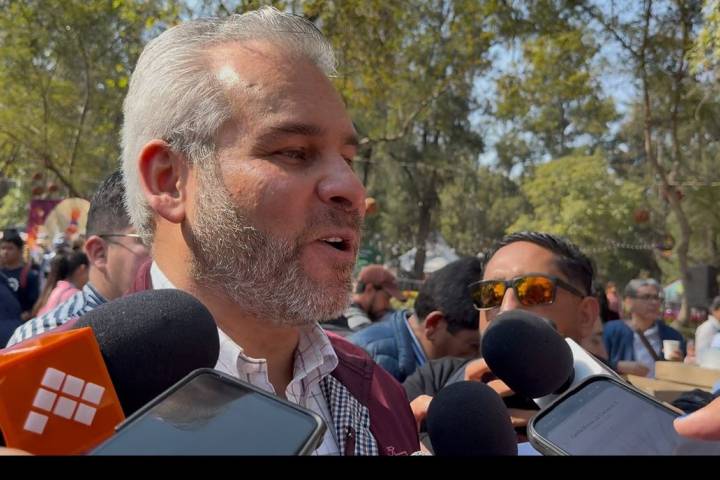 Gobierno de Michoacán mantiene comunicación con familia de Carlos Manzo para fortalecer investigación: Gobernador
