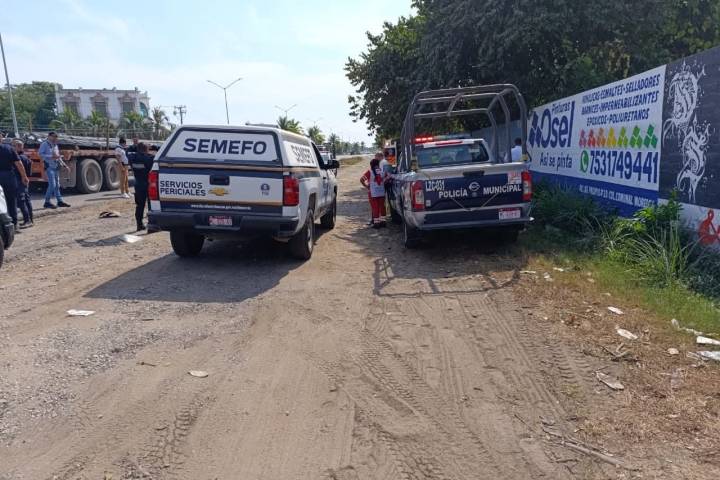 Localizan cadáver con huellas de violencia cerca de base de la Policía Municipal de LC