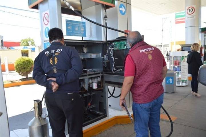 Sujetos desconocidos impiden inspección de PROFECO a gasolinera de Tepalcatepec; FGR inicia investigación