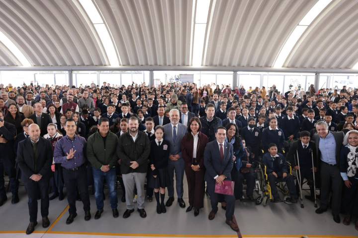 Inaugura Bedolla secundaria en Villas del Pedregal; se impulsa educación de más de 800 alumnos
