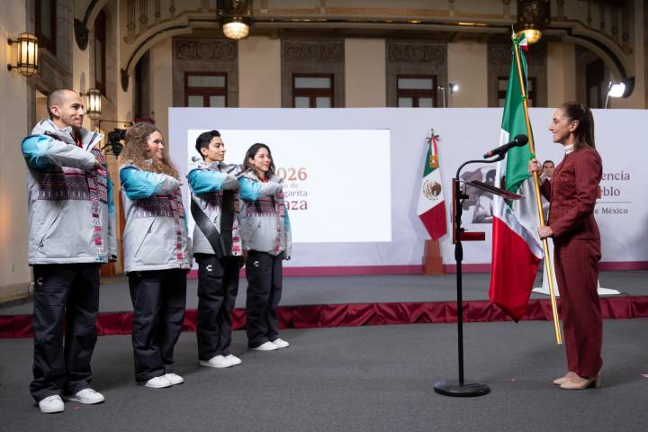 Abandera CSP a delegación mexicana rumbo a JOI en Italia