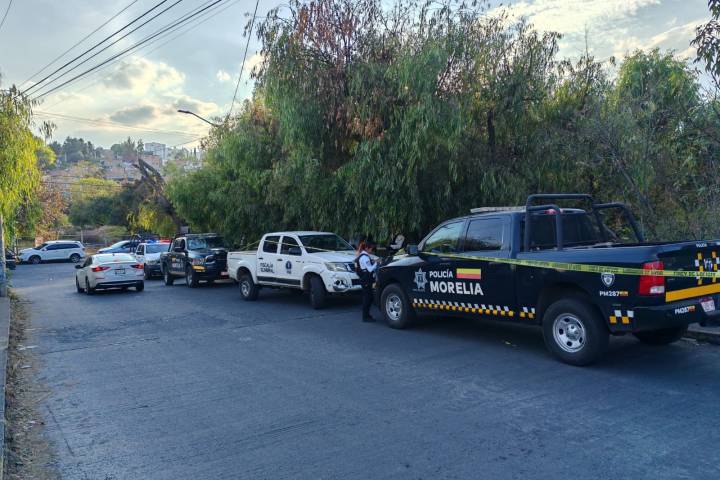 Adulto mayor muere tras caer a un río de aguas negras en Morelia