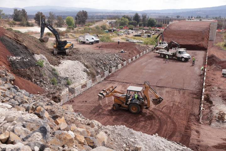 Bedolla acelera transformación vial de Morelia; supervisa primer segmento del segundo anillo periférico