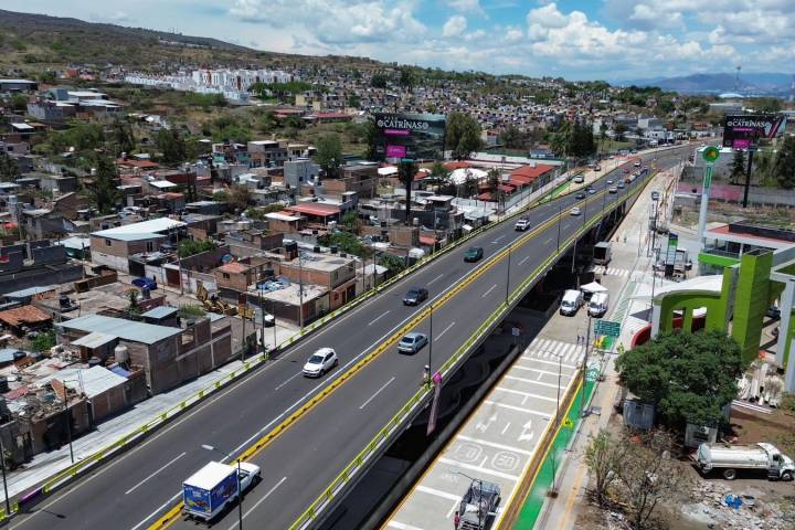 Aumentó 243 % inversión per capita en obra pública: Rogelio Zarazúa