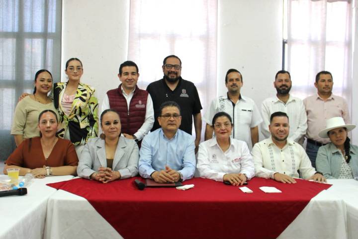 Universidad Rosario Castellanos en Múgica alista inicio de clases: SEE