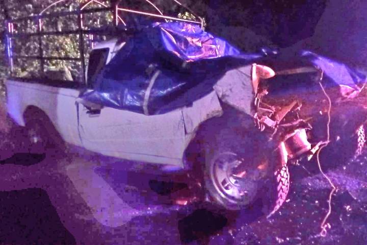 Dos muertos y tres heridos tras fuerte choque vehicular en Chilchota