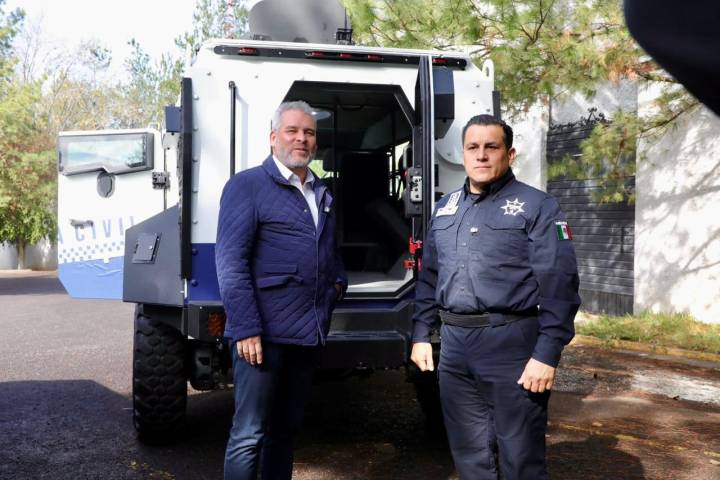 Bedolla refuerza combate al crimen con nuevos vehículos blindados
