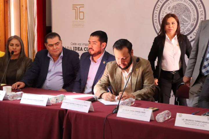 STASPLE renovó convenio de colaboración con ICATMI para capacitación de  trabajadores del Poder Legislativo