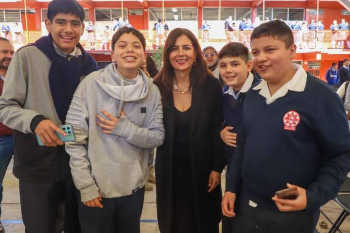 Papá, mamá, aprovechen el trámite de preinscripciones digitales: Gabriela Molina