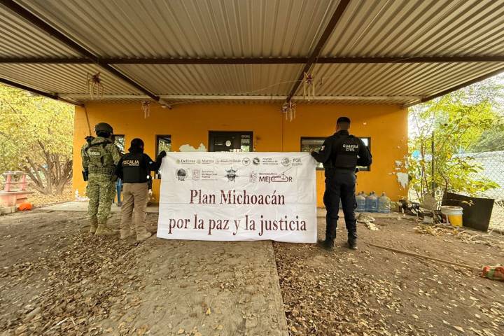 SSP y FGE aseguran 19 inmuebles de "El Botox" en Apatzingán