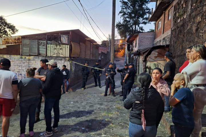 Joven asesinado a balazos en la colonia Benito Juárez de Uruapan