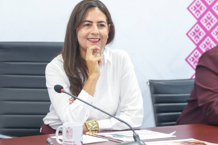 Docentes se alistan para la cuarta sesión de Consejo Técnico Escolar: Gabriela Molina