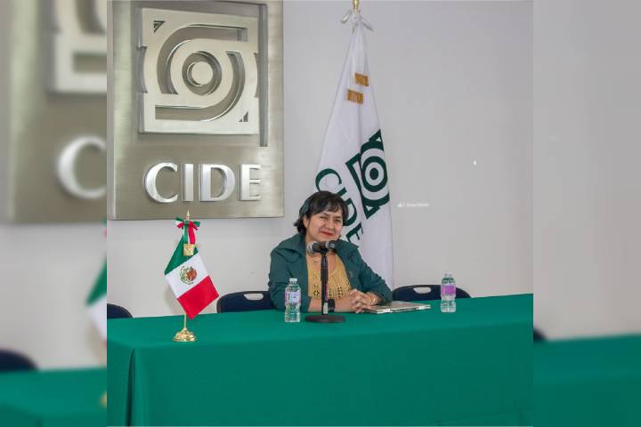 UMSNH reconoce a la doctora Lucero Ibarra Rojas como nicolaita ejemplar