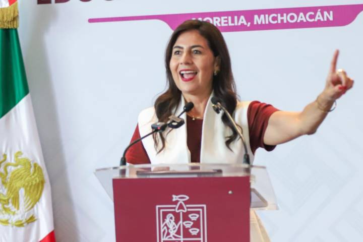 Conoce las carreras que puedes estudiar en la Universidad Rosario Castellanos: Gabriela Molina