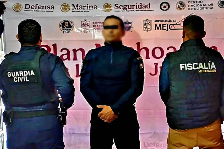 Detienen a policía de Sahuayo por homicidio