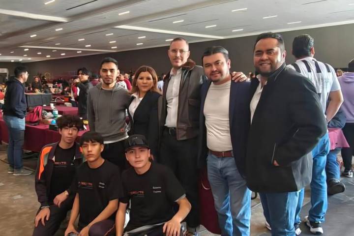 Cecytem asegura tres lugares para el Mundial de Robótica 2026
