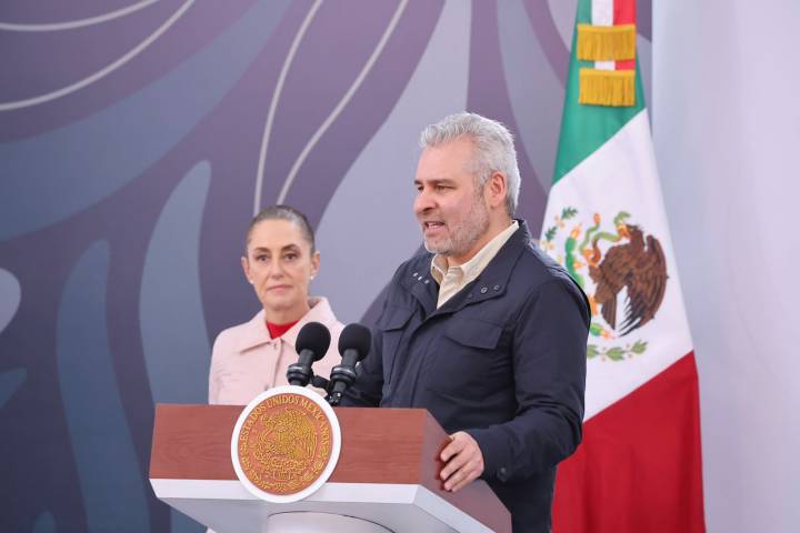 Teleféricos de Michoacán, inspirados en cablebús de Sheinbaum: Bedolla