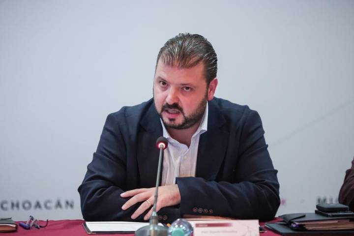 Ley de no más deuda a largo plazo es solo para el Ejecutivo; ayuntamientos son libres de su manejo financiero: Raúl Zepeda